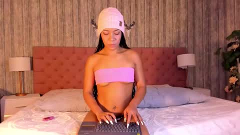 Daimond Johnson online show from December 2025 09:34:02 PM