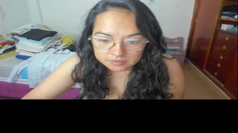 Snapshot of daina_20 chatting on October 2025 03:32:02 AM daina_20 online show from October 2025 03:32:02 AM