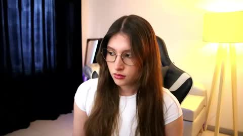 Snapshot of daisha_riley chatting on September 2025 01:36:02 PM Lauren online show from September 2025 01:36:02 PM