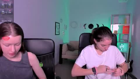 daisy online show from December 2025 08:18:02 PM