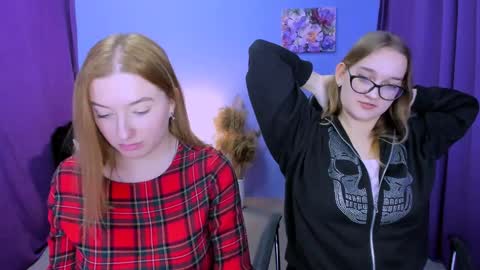 Snapshot of daisy_candy chatting on January 2025 08:14:02 PM Little Di online show from January 2025 08:14:02 PM