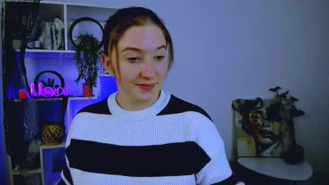 Snapshot of daisy_candy chatting on October 2025 02:23:02 AM Little Di online show from October 2025 02:23:02 AM