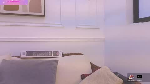 Daisy Price online show from April 2026 10:14:02 AM