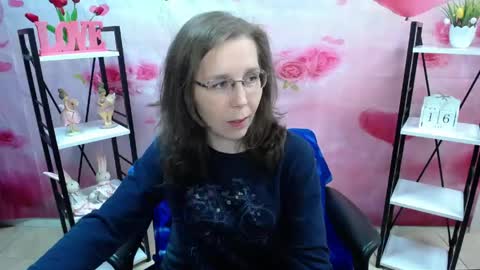 Snapshot of daisyedit chatting on May 2026 07:05:02 AM DaisyEdit online show from May 2026 07:05:02 AM