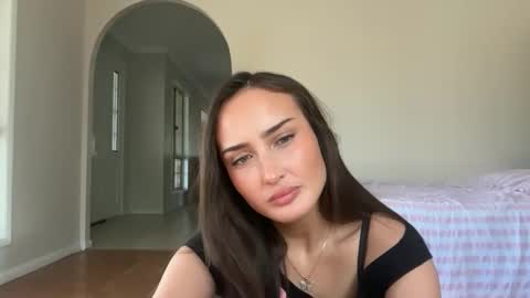 Daisy online show from April 2026 11:32:02 PM