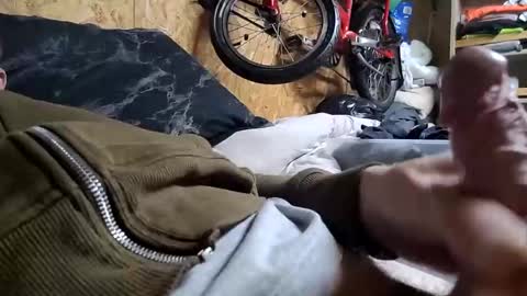 dave online show from December 2024 11:00:01 PM