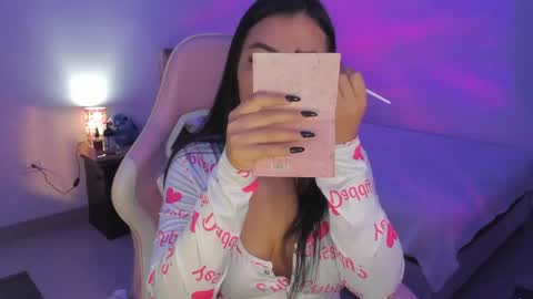 dakoota_luv online show from May 2026 12:33:02 PM