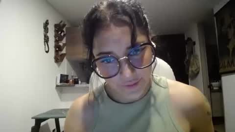 IG  dakotasofiaa online show from December 2024 09:07:01 AM