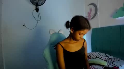 Snapshot of dakota_evans18 chatting on October 2025 03:37:01 AM DAKOTA online show from October 2025 03:37:01 AM