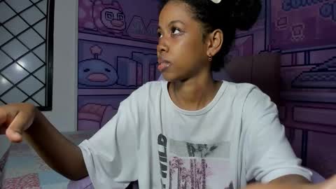 Snapshot of dakota_evans18 chatting on November 2025 03:01:02 AM DAKOTA online show from November 2025 03:01:02 AM