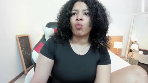 dakota_mars online show from November 2025 08:23:02 PM