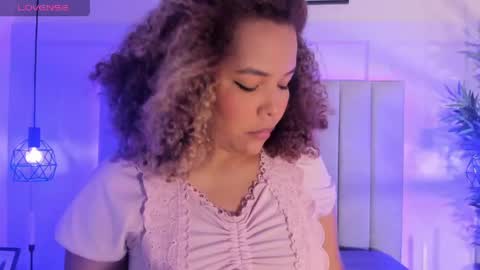  Danna  online show from April 2026 11:47:01 AM