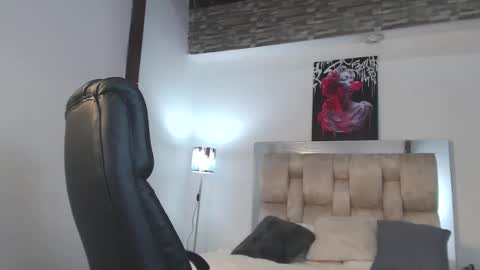 Snapshot of dakotarobbins_ chatting on December 2024 02:15:01 PM dakotarobbins_ online show from December 2024 02:15:01 PM