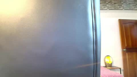 Snapshot of dakotarobbins_ chatting on January 2025 05:42:01 AM dakotarobbins_ online show from January 2025 05:42:01 AM