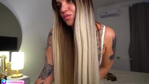 Snapshot of dakotasi chatting on March 2026 01:28:01 PM Dasha online show from March 2026 01:28:01 PM