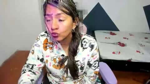 daleska_delicious1 online show from October 2025 12:00:01 AM