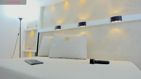 DALHIA online show from April 2026 06:25:01 AM