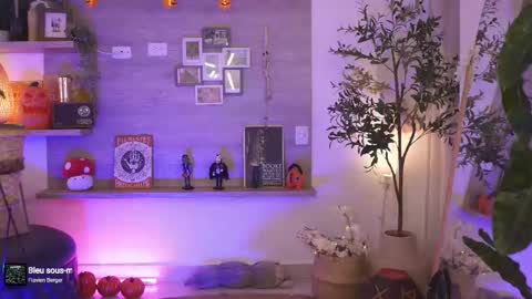 Snapshot of dalia_morgan chatting on October 2025 08:31:02 PM Dalia Morgan online show from October 2025 08:31:02 PM