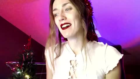 Dalia  online show from December 2024 10:14:02 AM