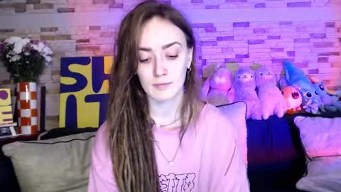 Dalia  online show from October 2025 09:34:02 AM