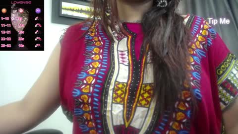 Snapshot of daliadubey chatting on January 2025 04:11:01 PM dalia dubey online show from January 2025 04:11:01 PM