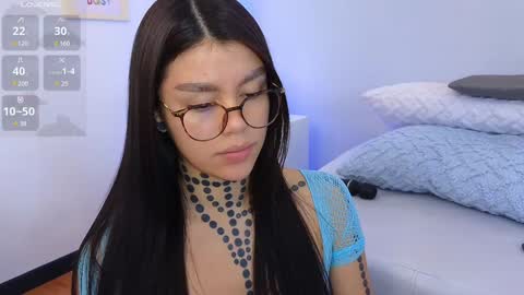 Dalia online show from February 2025 01:22:01 AM