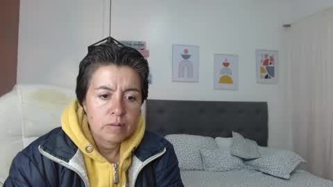 Dalila online show from October 2025 02:14:02 PM