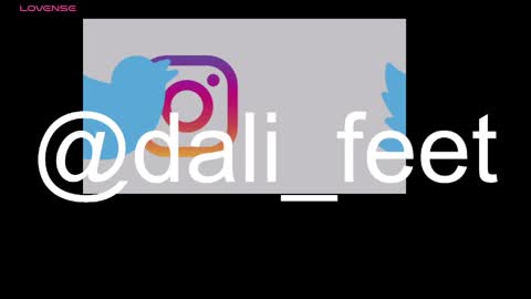 Snapshot of dalila_oficials chatting on May 2026 11:29:02 AM online show from May 2026 11:29:02 AM
