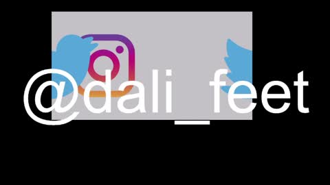 Snapshot of dalila_oficials chatting on May 2026 10:42:02 AM online show from May 2026 10:42:02 AM
