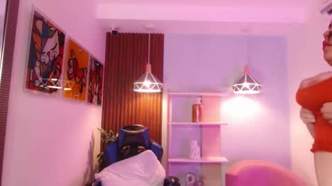 Snapshot of dalila_sky chatting on September 2025 06:08:02 PM Dalila online show from September 2025 06:08:02 PM