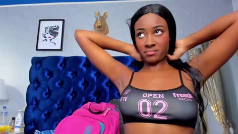 Dalila online show from January 2025 06:32:02 PM