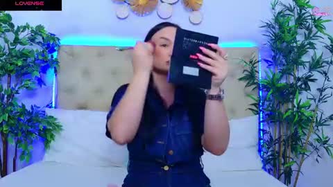 daliyaa_ online show from July 2026 12:18:02 PM