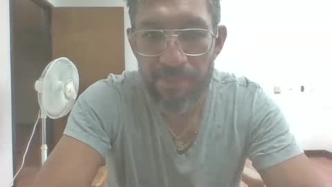 Snapshot of dallaspapi2000 chatting on September 2025 02:16:01 PM alex online show from September 2025 02:16:01 PM
