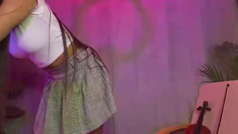 Snapshot of dalmatian_girl chatting on December 2025 07:33:02 PM dalmatian_girl online show from December 2025 07:33:02 PM