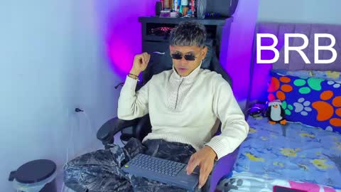 damar_felipe online show from April 2026 08:01:02 AM