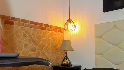         online show from February 2025 06:46:02 AM