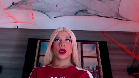         online show from October 2025 04:44:02 AM