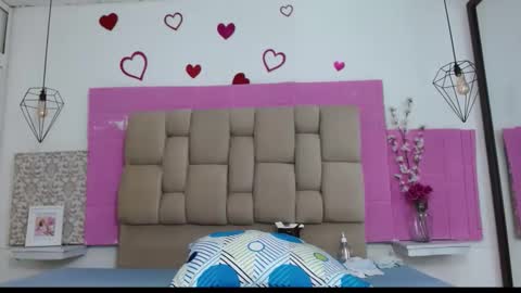 Snapshot of damaryleon chatting on November 2025 07:02:02 PM damaryleon online show from November 2025 07:02:02 PM