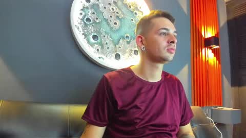 Damian Oliver online show from December 2024 02:53:01 AM