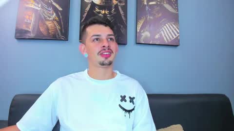 Damian Oliver online show from October 2025 05:52:01 AM