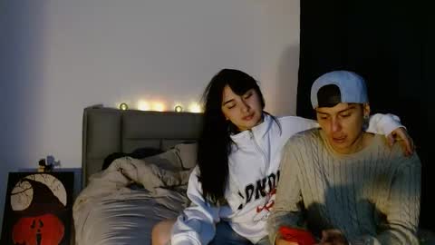 Snapshot of damian_n_maya chatting on October 2025 01:06:02 AM Damian Maya online show from October 2025 01:06:02 AM