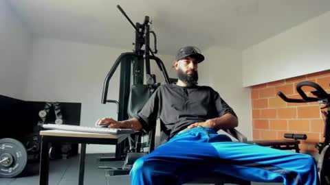 damian_shakur online show from November 2025 12:26:01 PM