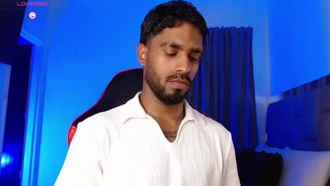 Snapshot of damiano_walker chatting on October 2025 05:46:01 AM damiano_walker online show from October 2025 05:46:01 AM