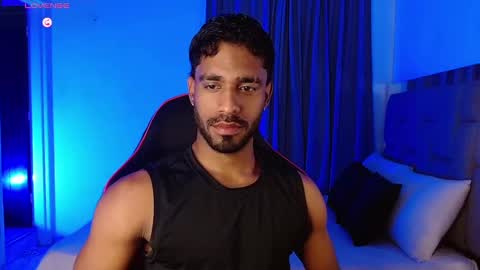 Snapshot of damiano_walker chatting on November 2025 04:02:02 AM damiano_walker online show from November 2025 04:02:02 AM