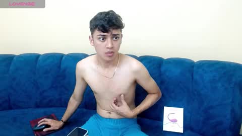 Snapshot of damibright chatting on December 2024 07:11:01 PM LIAM online show from December 2024 07:11:01 PM