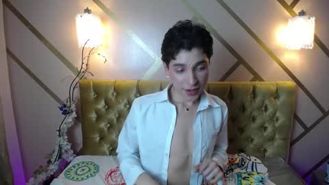 Snapshot of damiian21_ chatting on February 2025 05:43:01 PM Damiian21 online show from February 2025 05:43:01 PM