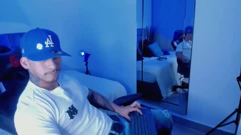 INSTAGRAM  DAMMIANMILLEROFICIAL online show from October 2025 11:02:01 PM