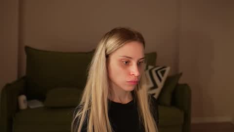 Ashley online show from November 2025 02:06:01 PM