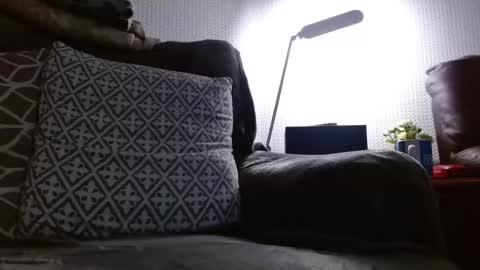 Snapshot of damocles01 chatting on February 2025 10:14:02 PM Damocles online show from February 2025 10:14:02 PM