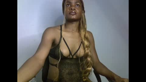 Snapshot of damsel1 chatting on July 2026 06:47:02 AM Leah online show from July 2026 06:47:02 AM
